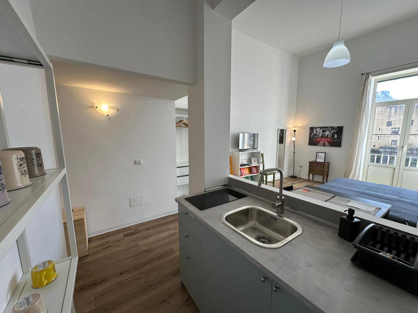 La Dimora Al Castello Central Flat Naples - My Place エクステリア 写真