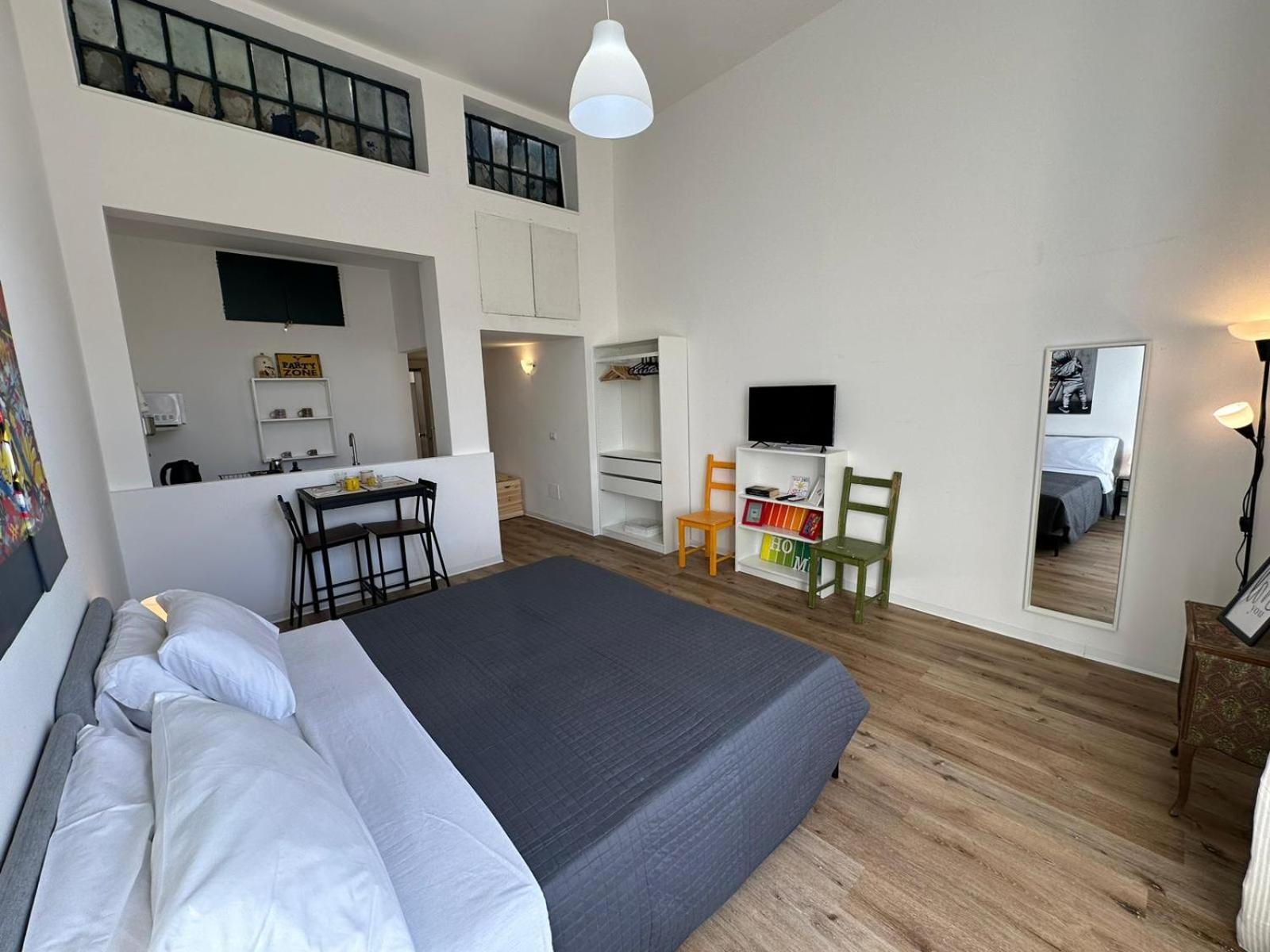 La Dimora Al Castello Central Flat Naples - My Place エクステリア 写真